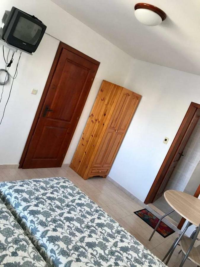 Студиа Мансарда Ненови Pomorie Bagian luar foto